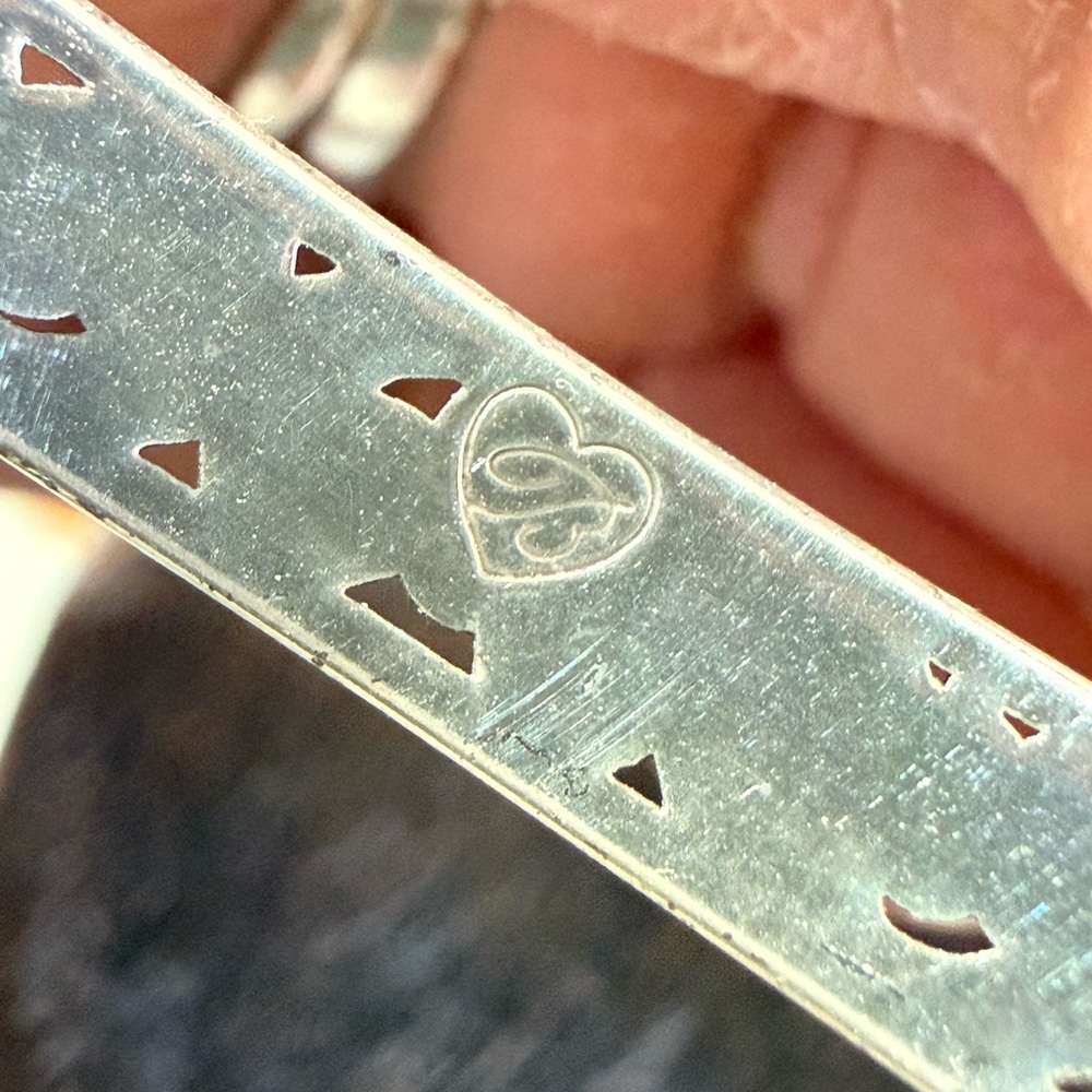 Elegant Brighton, Silverplated Bangle Set, “Shot Through The Heart” & Contempo - Picture 7 of 9